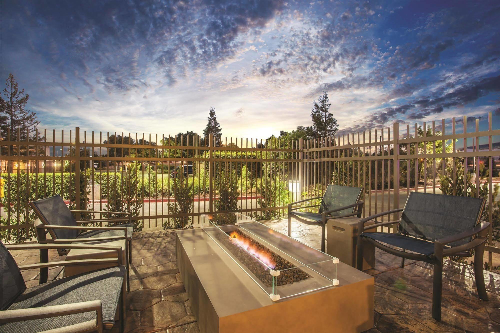 Hotel La Quinta By Wyndham Morgan Hill-San Jose South Extérieur photo